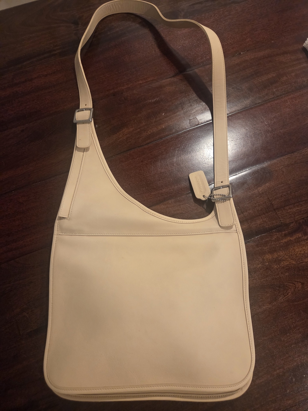 Vintage Coach Utility Hippie Flap Style #9404 Color Bone - Picture 3 of 12